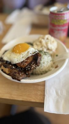Buzz’s Hawaiian Grill by null