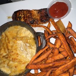 Miso salmon, mac and cheese and sweet potato fries Miso salmon, mac and cheese and sweet potato fries