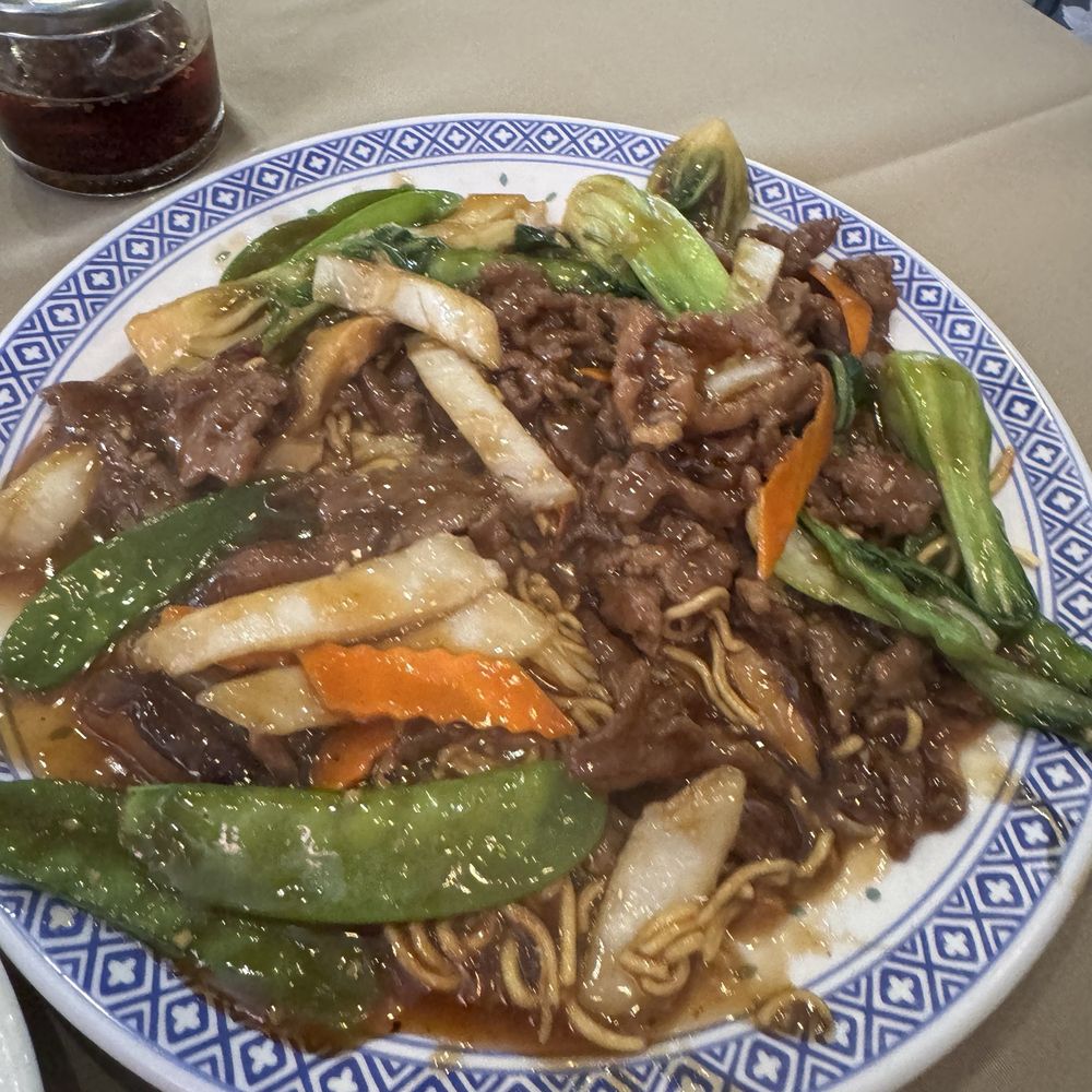 Peking Wok - Beef Hong Kong Style Noodles Beef - Chinese Near Me - Bonsall, California