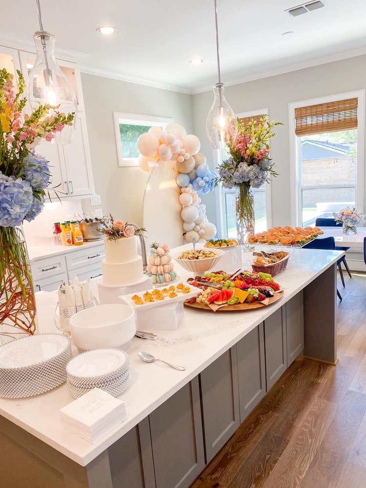 DARLENE’S FLOWER & GIFT SHOP Updated September 2024 44 Photos & 17