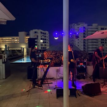 Perspective Rooftop Bar - Bars Near Me - Sarasota, Florida Perspective Rooftop Bar - Bars Near Me - Sarasota, Florida