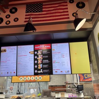 PORTILLO’S - Updated October 2025 - 391 Photos & 249 Reviews - 3761 E ...