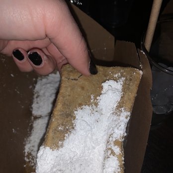 BB&B Bread Truck - Beignets... flat and not good - Food Trucks Near Me - Indianapolis, Indiana