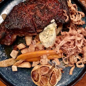 Snuff Mill - NY strip with vegetables and roasted garlic - Wine Bars Near Me - Wilmington, Delaware Snuff Mill - NY strip with vegetables and roasted garlic - Wine Bars Near Me - Wilmington, Delaware