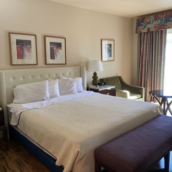 Rocklin Park Hotel - King size bed - Hotels Near Me - Rocklin, California Rocklin Park Hotel - King size bed - Hotels Near Me - Rocklin, California