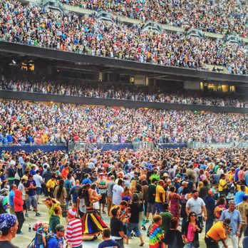 Soldier Field - Where's Waldo? Fare The Well Grateful Dead July 2015 - Stadiums & Arenas Near Me - Chicago, Illinois