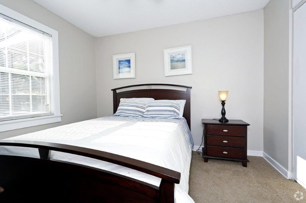 PINECREST APARTMENTS Updated September 2024 1920 Mcmillan Ave