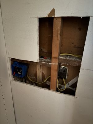 Eric Wood Electrical Services Logo