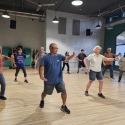 Movement Fantasque - Tai Chi & Qi Gong Family - Good friends are often made here.