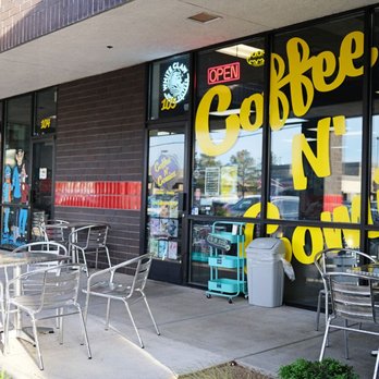 Coffee N’ Comics - Outdoor seating and cool art on their windows - Coffee & Tea Near Me - Reno, Nevada