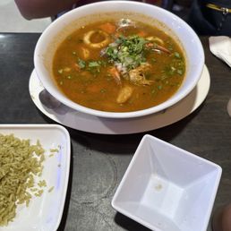 Caldo De Mariscos