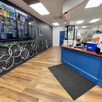 Pedals - Inside 2 - Juice Bars & Smoothies Near Me - Durham, Connecticut