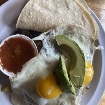 Nye Beach Cafe - Huevos rancheros - Cafes Near Me - Newport, Oregon Nye Beach Cafe - Huevos rancheros - Cafes Near Me - Newport, Oregon