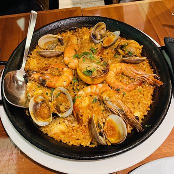 Rigo - Seafood paella - Spanish Near Me - Honolulu, Hawaii Rigo - Seafood paella - Spanish Near Me - Honolulu, Hawaii
