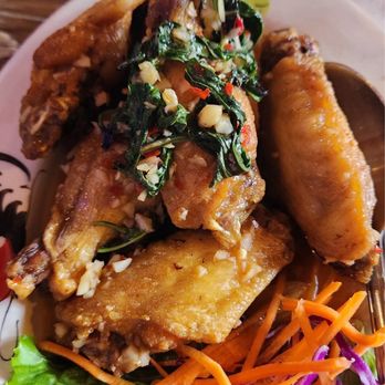 Mee Sen Thai Eatery - Spicy Basil chicken wings (meh) - Thai Near Me - Portland, Oregon Mee Sen Thai Eatery - Spicy Basil chicken wings (meh) - Thai Near Me - Portland, Oregon