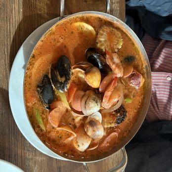 Hangout Restaurant & Beach Bar - Seafood in broth - New American Near Me - Seal Beach, California Hangout Restaurant & Beach Bar - Seafood in broth - New American Near Me - Seal Beach, California