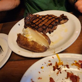 Texas Roadhouse - Barbeque Near Me - Visalia, California Texas Roadhouse - Barbeque Near Me - Visalia, California