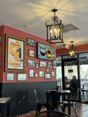 100 Montaditos Miami Lakes by null
