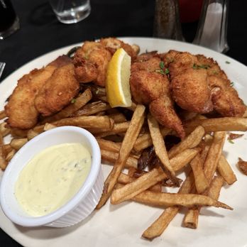 Alessio's Seafood Grille - Fried oyster platter - Seafood Near Me - Warrington, Pennsylvania Alessio's Seafood Grille - Fried oyster platter - Seafood Near Me - Warrington, Pennsylvania