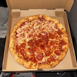Adam's Pizza and Wings - 1/2 pep 1/2 Hawaiian