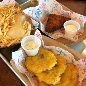 Dos Croquetas - Mac and cheese croqueta, tostones, preparada melt - Bakeries Near Me - Miami, Florida Dos Croquetas - Mac and cheese croqueta, tostones, preparada melt - Bakeries Near Me - Miami, Florida