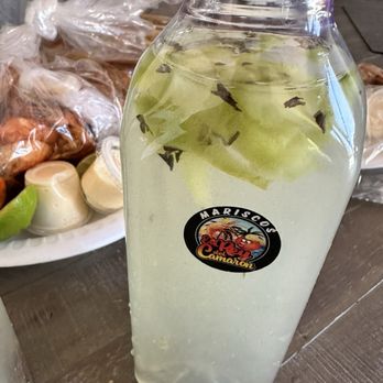 Mariscos El Rey Del Camaron - Cucumber and mint drink - Food Trucks Near Me - Jurupa Valley, California