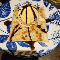 Café Breton - Islander crepe with mixed tropical fruit and vanilla ice cream