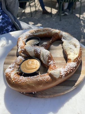 Hillgarten Beer & Wine Garden by null