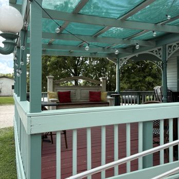 Bevers Kitchen & Gifts - The patio for outdoors seating. - American Near Me - Chappell Hill, Texas Bevers Kitchen & Gifts - The patio for outdoors seating. - American Near Me - Chappell Hill, Texas