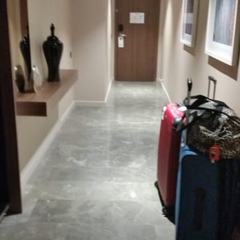 Istanbul Marriott Hotel Sisli - Foyer entrance - Hotels Near Me - Istanbul, 34