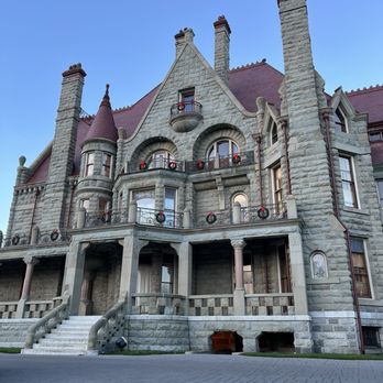 Craigdarroch Castle - Museums Near Me - Victoria, British Columbia Craigdarroch Castle - Museums Near Me - Victoria, British Columbia