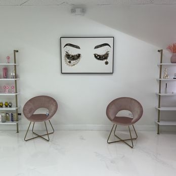 Sitting Pretty Studio - Pinterest pretty reception and studio - Hair Salons Near Me - Joliet, Illinois