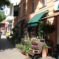 Blumen- und Gartenkunst - Blumen- und Gartenkunst