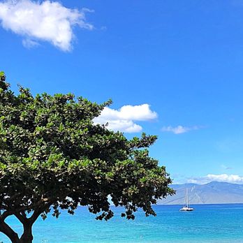 Maluaka Beach - Beaches Near Me - Kihei, Hawaii