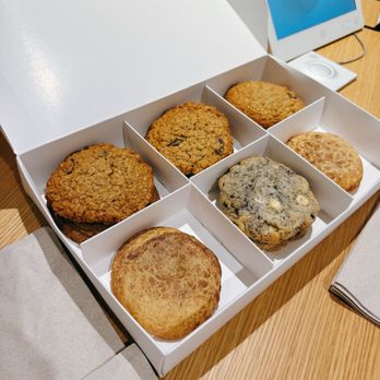 Zooies - Bakeries Near Me - Los Angeles, California