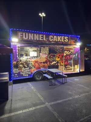 Mr Funnel Cake