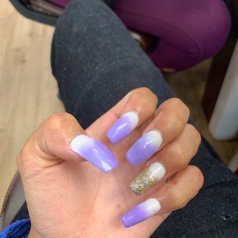 Nails & Company - BAD SERVICE, horrible , rude, waited over and hour, these are not blended - Nail Salons Near Me - Minneapolis, Minnesota Nails & Company - BAD SERVICE, horrible , rude, waited over and hour, these are not blended - Nail Salons Near Me - Minneapolis, Minnesota