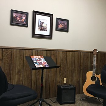 Three Rivers Music Academy - Guitar lessons, too! - Musical Instruments & Teachers Near Me - Bloomington, Minnesota Three Rivers Music Academy - Guitar lessons, too! - Musical Instruments & Teachers Near Me - Bloomington, Minnesota