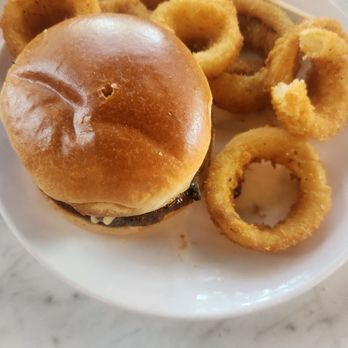 The Local Fix - Whiskey burger - Coffee & Tea Near Me - Uvalde, Texas The Local Fix - Whiskey burger - Coffee & Tea Near Me - Uvalde, Texas