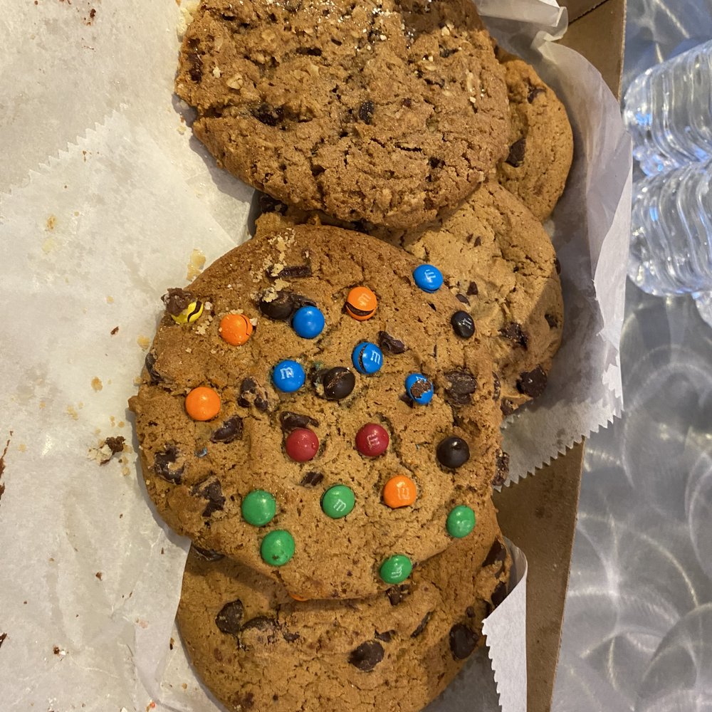 Corner Bakery Cafe - chocolate chip cookies with m & m's - Bakeries Near Me - Houston, Texas