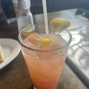 Sam's Chowder House - Lemonade - Seafood Near Me - Half Moon Bay, California