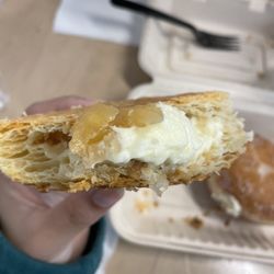 HeeMee Coffee + Bakery - Apple Custard Bun