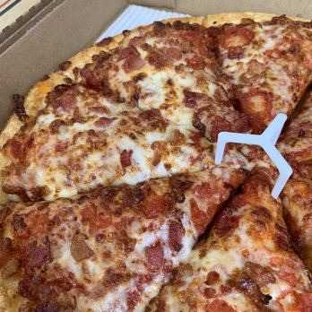 Pizza Hut - Close up- cheese is lacking - Pizza Near Me - Woodhaven, Michigan
