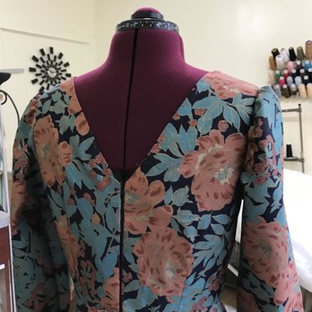 Nazli's Tailoring - Sewing & Alterations Near Me - Ridgewood, New Jersey