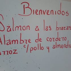 El libanés - La pizarra con el menú del día