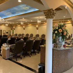 Kingdom Nails & Spa - Inside