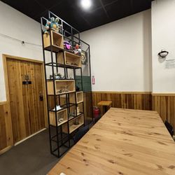 Squarrel Cafe