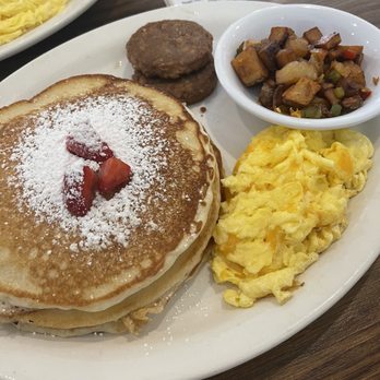 Rosie's Coffee Cafe - Specialty Pancake Platter with veggie sausage, scrambled eggs with cheese and home style potatoes - Breakfast & Brunch Near Me - Atlanta, Georgia