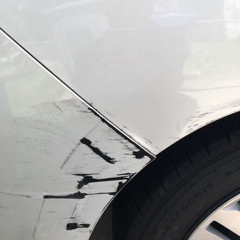 Saint Auto Paint - Damage before photo - Body Shops Near Me - Alexandria, Virginia