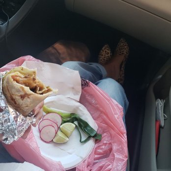 Sonoratown - I hate eating like this... good thing it's delicious - Mexican Near Me - Los Angeles, California